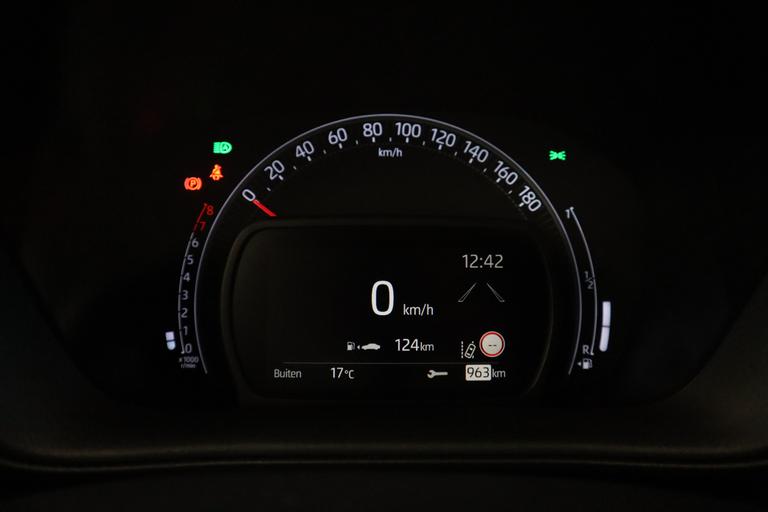 Toyota Aygo X 1.0 VVT-i MT envy JBL audio installatie , 18LMV, Navigatie, afbeelding 15