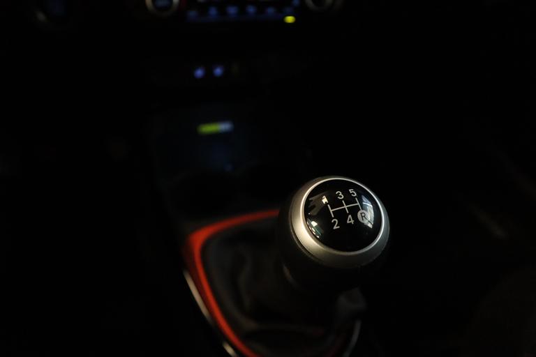 Toyota Aygo X 1.0 VVT-i MT envy JBL audio installatie , 18LMV, Navigatie, afbeelding 17