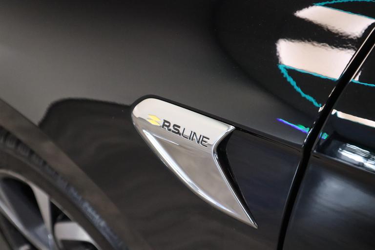Renault Clio 1.3 TCe R.S. Line 131 PK Automaat. Groot Navigatie scherm, Bose install ,17LMV afbeelding 6