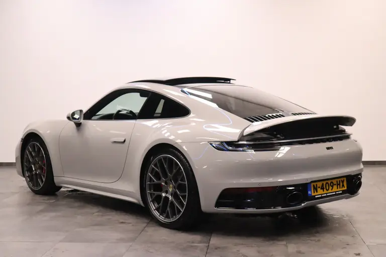 Porsche 911 3.0 Carrera 4 S Sport chrono Bose Dealer onderhouden Kreide Grau Panoramadak ACC 450PK! * 2e Paasdag zijn wij geopend van 12:00 tot 17:00uur! * afbeelding 5