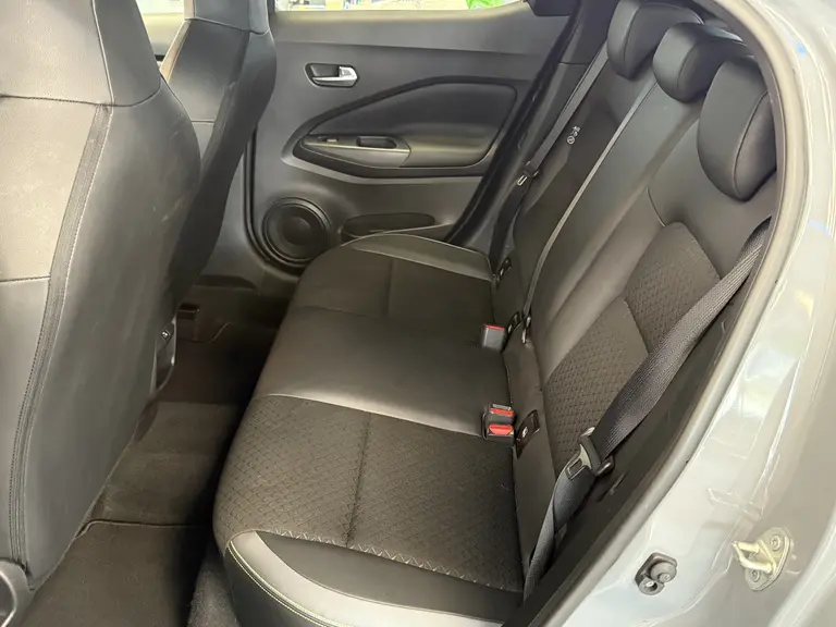 Nissan Juke 1.0 DIG-T Kiiro Navigatie Cruise Control Stoelverwarming 19LMV 2 Jaar garantie mogelijk* ( vraag naar de voorwaarde) afbeelding 20