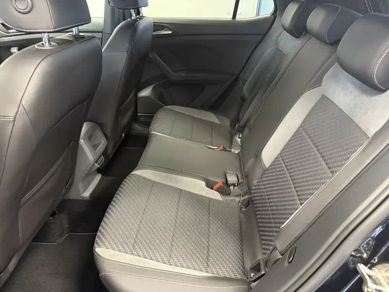 Volkswagen T-Cross 1.0 TSI Style ACC PDC Navi 2x R-Line 18''LM afbeelding 22