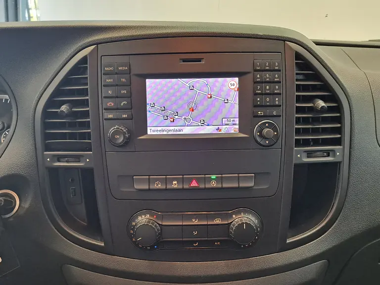 Mercedes-Benz Vito 114 CDI Lang DC Comfort Navigatie Airconditioning 5P Trekhaak Camera 17"LM afbeelding 12