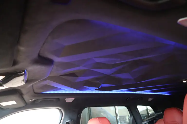 BMW XM PHEV 30 kWh Bowers & Wilkins 23''LM inidivual leder Trekhaak NL Auto * 2e Paasdag zijn wij geopend van 12:00 tot 17:00uur! * afbeelding 15