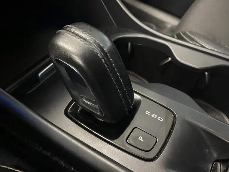 Volvo XC40 2.0 T4 Momentum Navigatie Full-led Trekhaak afbeelding 13