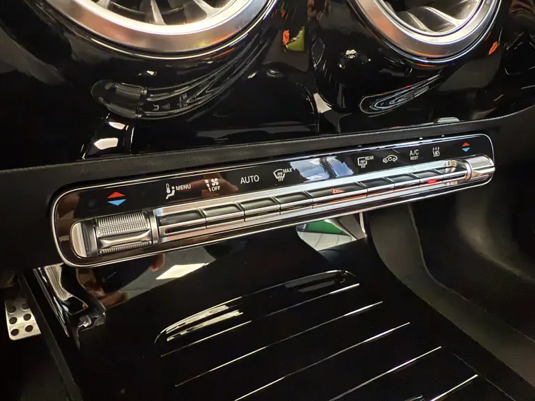 Mercedes-Benz A-Klasse 250 e AMG Line ACC PDC 360' camera Panoramadak Head-Up afbeelding 11