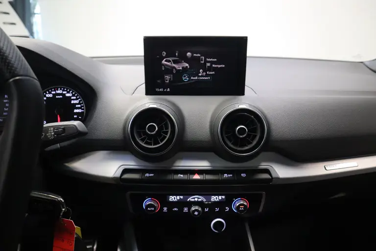 Audi Q2 35 TFSI S Edition S-Line Panoramadak 19lmv Navigatie CruiseControl 2 Jaar garantie mogelijk* ( vraag naar de voorwaarde) afbeelding 14