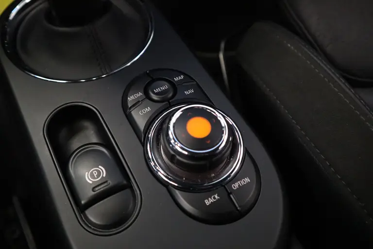 MINI Mini Electric Charged 33 kWh Leder Navigatie Harman&Kardon afbeelding 20
