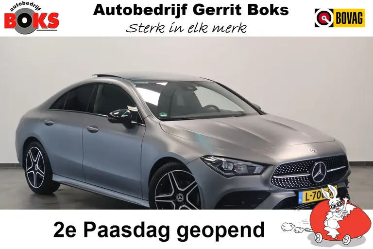 Mercedes-Benz CLA-Klasse 180 AMG Business Solution Luxery Sfeer verlichting Panoramadak, Ambi light, Navigatie, 18LMV, Matte kleur * 2e Paasdag zijn wij geopend van 12:00 tot 17:00uur! * afbeelding 1