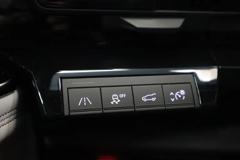 Renault Espace E-Tech full hybrid 200 iconic 7p. Head-up Panoramadak full-leder Harman/kardon Trekhaak Dash Cam afbeelding 21