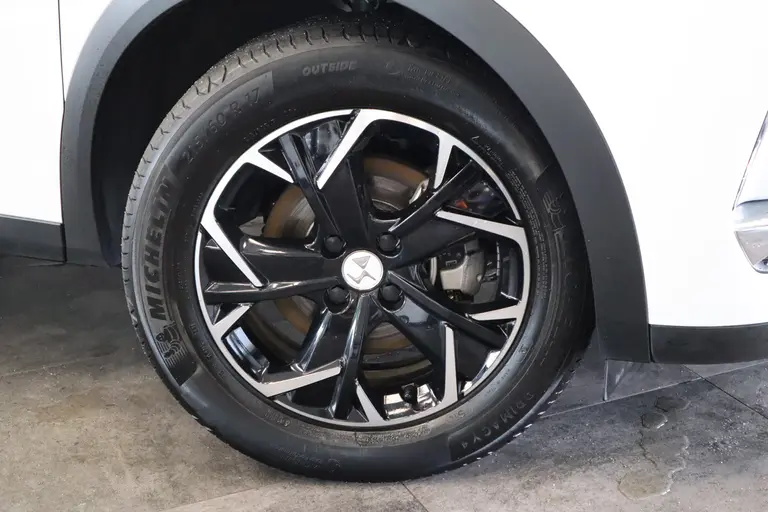 DS DS 3 Crossback E-Tense Bastille 50 kWh Navi 17'' afbeelding 4