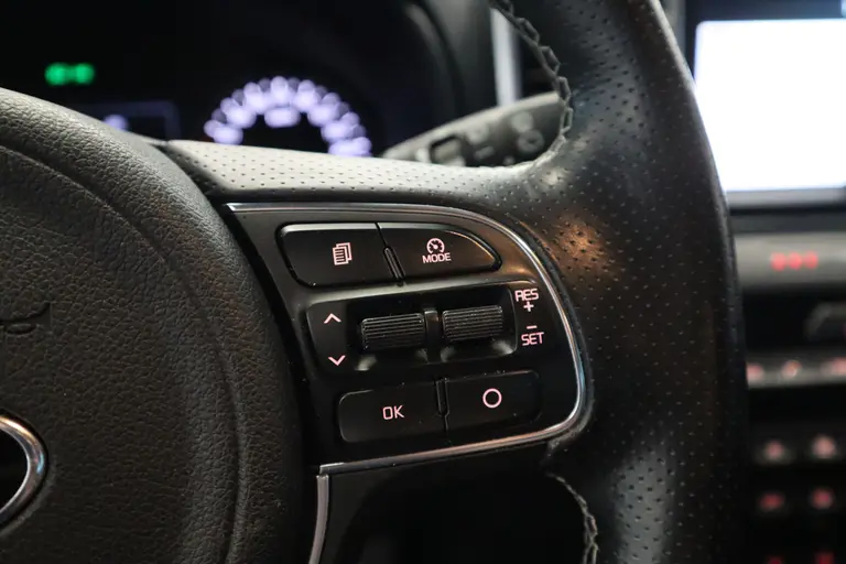 Kia Sportage 1.6 T-GDI 4WD GT-Line PlusLine Navigatie Volleder Cruise Control 19LMV Flipper stuurbediening afbeelding 14