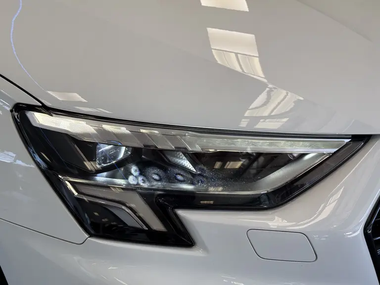 Audi A3 Limousine 30 TFSI S edition 2x S-Line Full-led Navigatie * 2e Paasdag zijn wij geopend van 12:00 tot 17:00uur! * afbeelding 5