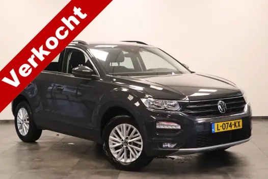 Volkswagen T-Roc 1.5 TSI Style 150pk! Navigatie Adaptive-Cruise Camera