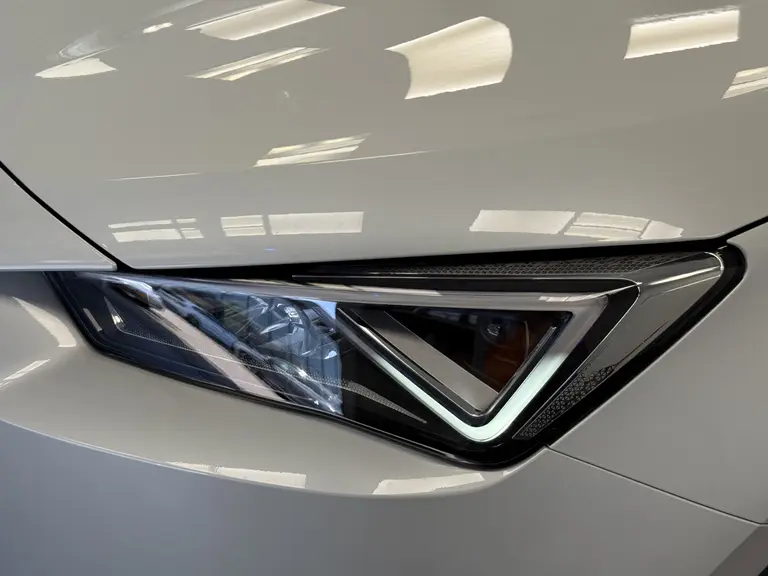 SEAT Tarraco 1.4 TSI e-Hybrid PHEV FR Business FR E-Hybrid Park Assist Stoelverw achter Lane Assist afbeelding 6