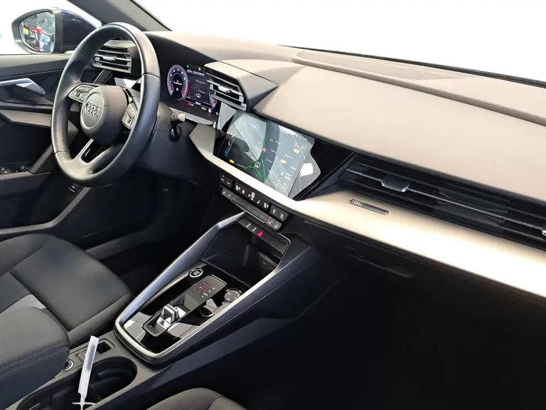 Audi A3 Limousine 30 TFSI Pro Line Navigatie Carplay Clima Cruise VCP 17"LM 24 maanden garantie mogelijk (*vraag naar de voorwaarden) afbeelding 19