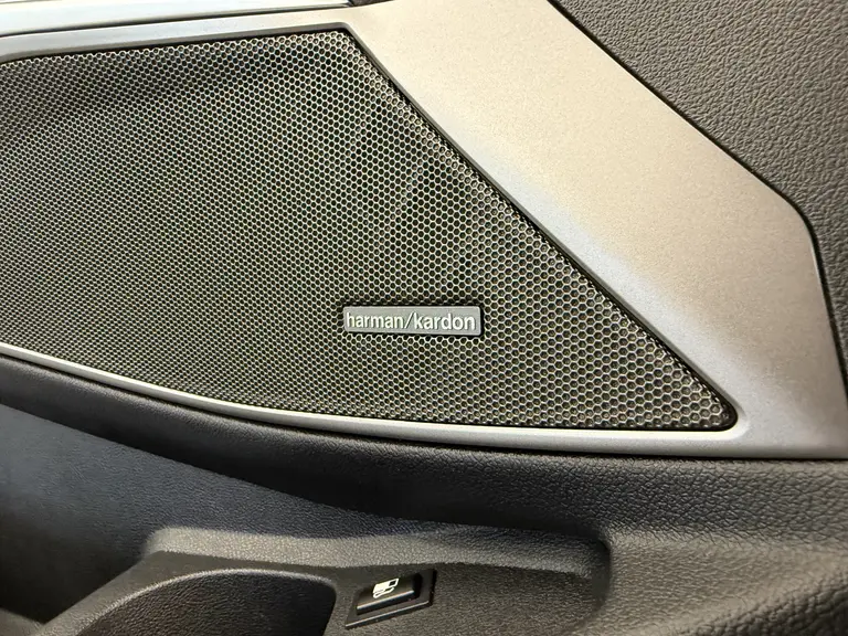 BMW 3-serie 330e eDrive Edition ACC Head-Up Harman Kardon Schuif/Kanteldak afbeelding 25