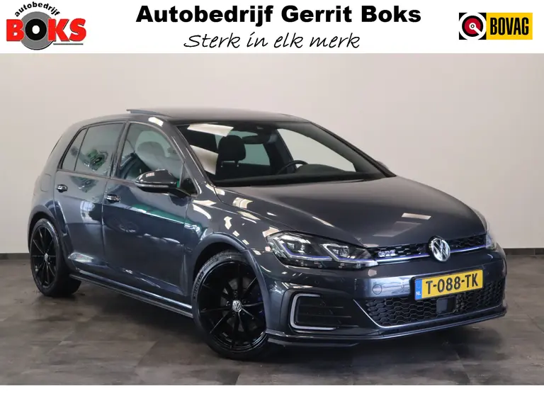 Volkswagen Golf 1.4 TSI PHEV GTE Cruise ACC Panodak 18" LM Stoelverwarming Climate Navi Carplay/Android afbeelding 1