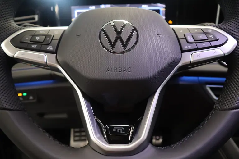 Volkswagen Tiguan 1.5 eHybrid R-Line Business Volleder IQ-light Panoramadak elec.Trekhaak afbeelding 19