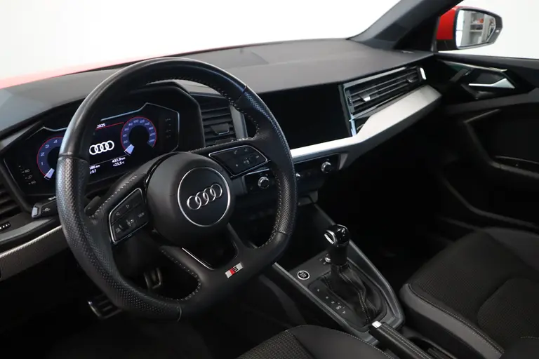 Audi A1 citycarver 30 TFSI epic ACC PDC 17''LM Navi afbeelding 8