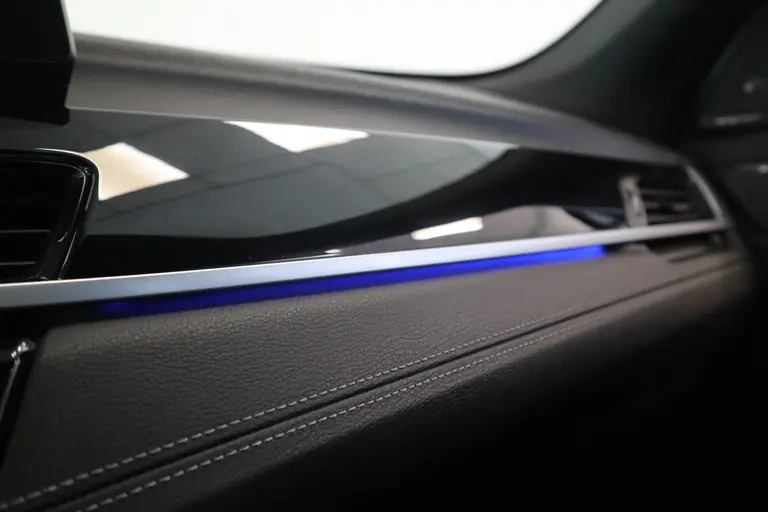 BMW X1 xDrive25i High Executive ACC PDC Head-Up Harman Kardon Schuif/Kanteldak afbeelding 18
