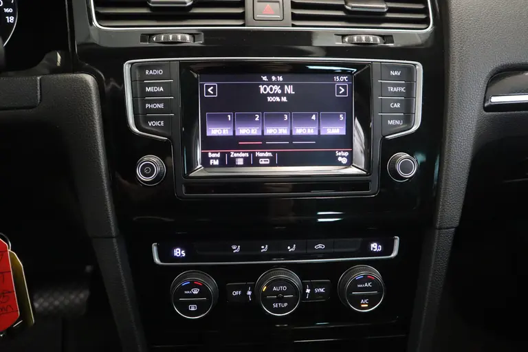 Volkswagen GOLF Variant 1.4 TSI Highline Panoramadak Navigatie Trekhaak 24 maanden garantie mogelijk (*vraag naar de voorwaarden) afbeelding 13