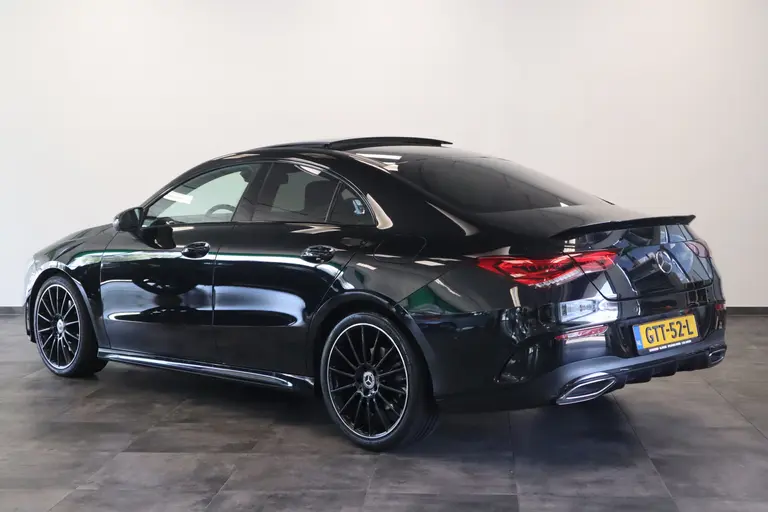 Mercedes-Benz CLA-Klasse 220 d AMG Line Panoramadak Burmester Multibeam-led afbeelding 3