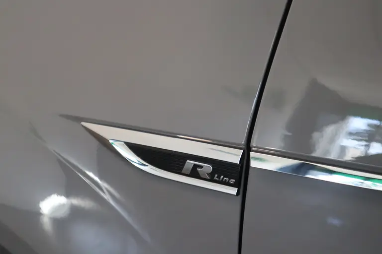 Volkswagen T-Roc Cabrio 1.5 TSI R-Line Leder VCP Dynaudio Full-led afbeelding 6