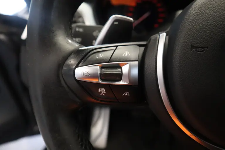 BMW 4 Serie Cabrio 420i High Executive M-sport Leder Head-up Full-led Navigatie afbeelding 14