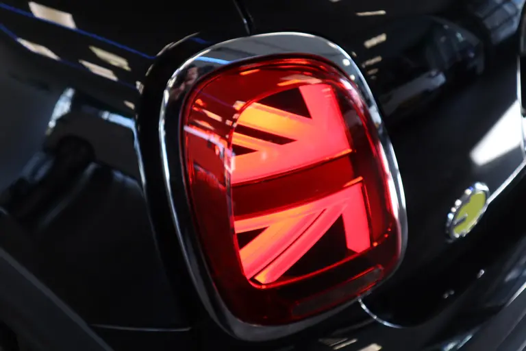 MINI Mini Electric Charged 33 kWh Leder Navigatie Harman&Kardon afbeelding 6