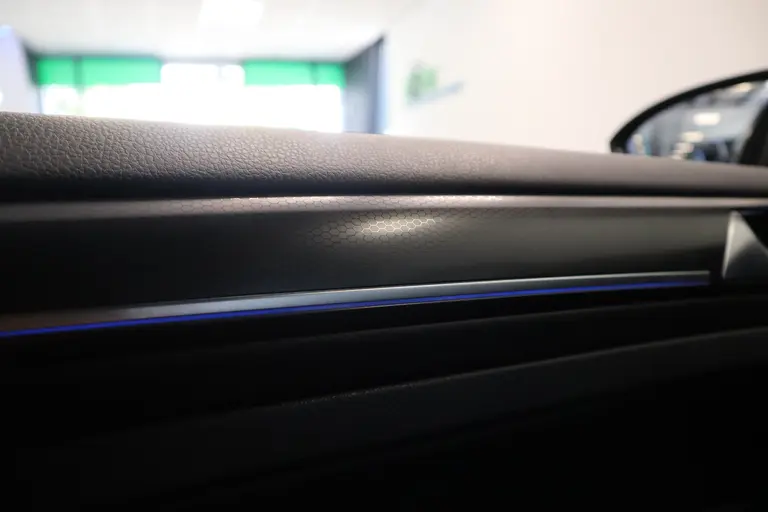 Volkswagen Golf 1.4 TSI PHEV GTE Cruise ACC Panodak 18" LM Stoelverwarming Climate Navi Carplay/Android afbeelding 22