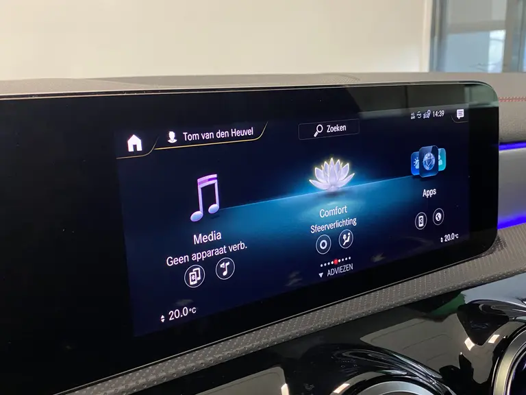 Mercedes-Benz CLA-Klasse 250 e Business Solution AMG Limited 218PK VCP Panoramadak  Navigatie Sfeerverlichting Cruise Control Stand kachel DAB+ 2 Jaar garantie mogelijk* ( vraag naar de voorwaarde) afbeelding 28