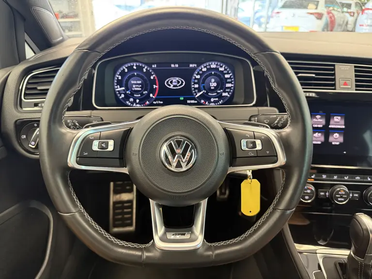Volkswagen Golf 1.4 TSI Highline Business R Automaat DSG 18 inch achteruitrijcamera afbeelding 9