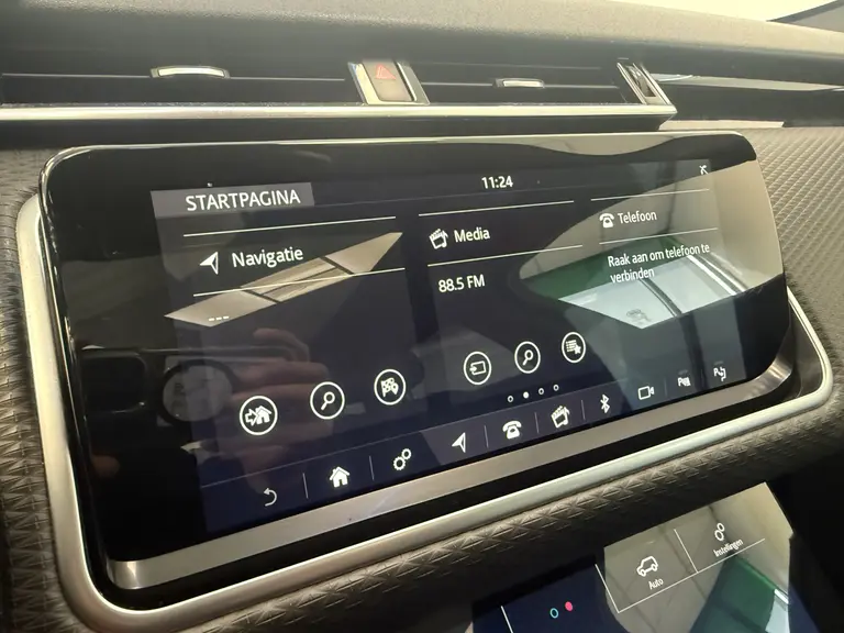Land Rover Range Rover Velar 2.0 P250 Turbo AWD SE Cruise/Climate Panoramadak Meridian R-Dynamic afbeelding 21