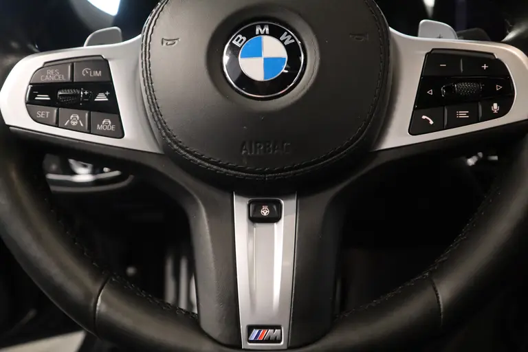 BMW 5 Serie 545e xDrive High Executive Edition M-sport Schuif/kantel dak Harman/Kardon afbeelding 12
