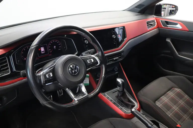 Volkswagen Polo 2.0 TSI GTI Cruise/Climate control 18''LM ACC PDC Panoramadak NL Auto * 2e Paasdag zijn wij geopend van 12:00 tot 17:00uur! * afbeelding 11