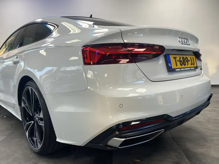 Audi A5 Sportback 40 TFSI quattro S edition Competition Panoramadak CruiseControl Navigatie 20'lmv VCP 2 Jaar garantie mogelijk* ( vraag naar de voorwaarde) afbeelding 5