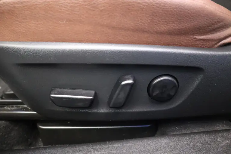 Mazda MX-30 e-SkyActiv 145 First Edition 36 kWh Navigatie Halfleder interieur 18 lmv lane ass. afbeelding 10