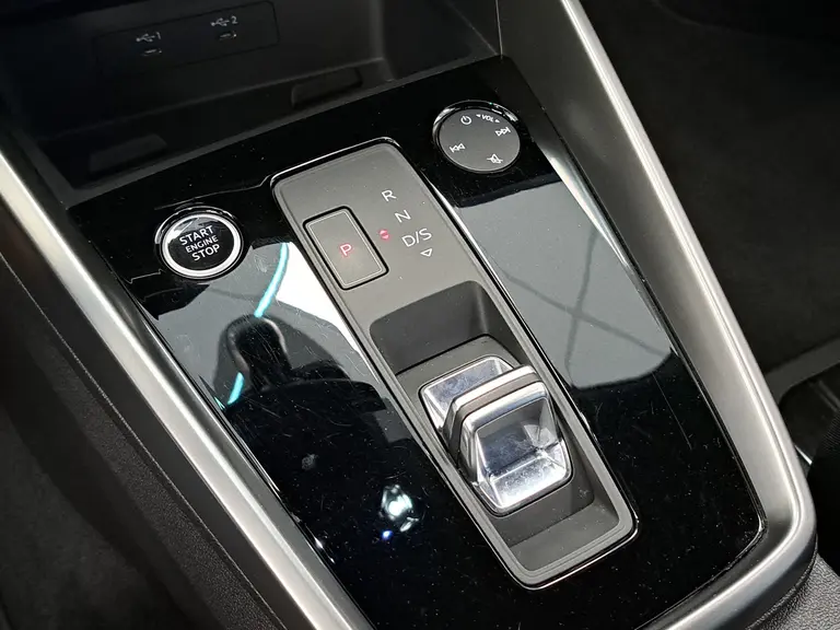 Audi A3 Limousine 30 TFSI Pro Line Navigatie Carplay Clima Cruise VCP 17"LM 24 maanden garantie mogelijk (*vraag naar de voorwaarden) afbeelding 18