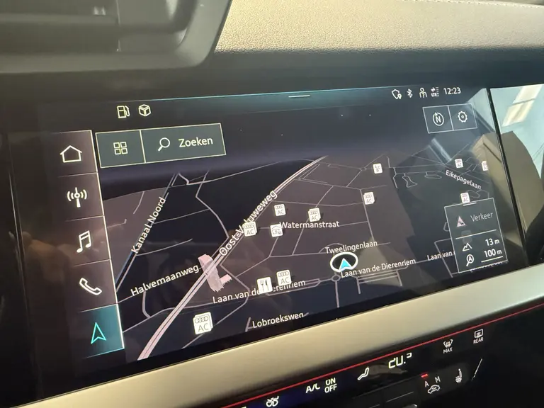 Audi A3 Sportback 45 TFSI e S edition Competition Navigatie 18LMV pdc VCP 2 Jaar garantie mogelijk* ( vraag naar de voorwaarde) afbeelding 17