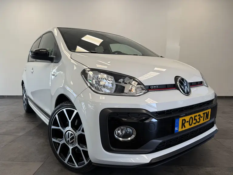 Volkswagen up! 1.0 TSI GTI 5-Drs. ClimateControl Stoelverwarming 17'lmv 24 maanden garantie mogelijk (*vraag naar de voorwaarden) afbeelding 4