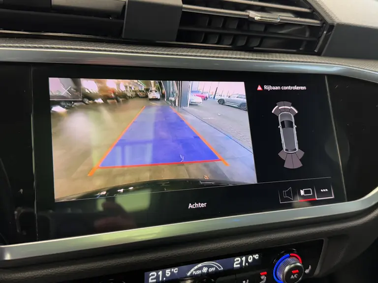 Audi Q3 45 TFSI e S edition Panorama 20LMV Climate Control Navigatie afbeelding 19