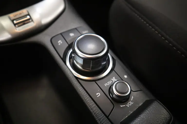 Mazda CX-3 2.0 SkyActiv-G 120 SkyLease+ Automaat Cruise control Climate control 16LMV afbeelding 10