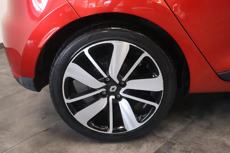 Renault Clio 0.9 TCe Dynamique Keyless Go + Entree, Climate, 17'' Trekhaak Camera afbeelding 4