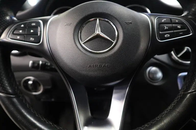 Mercedes-Benz CLA-Klasse Shooting Brake 180 Business Solution Navigatie CruiseControl 18'lmv afbeelding 10