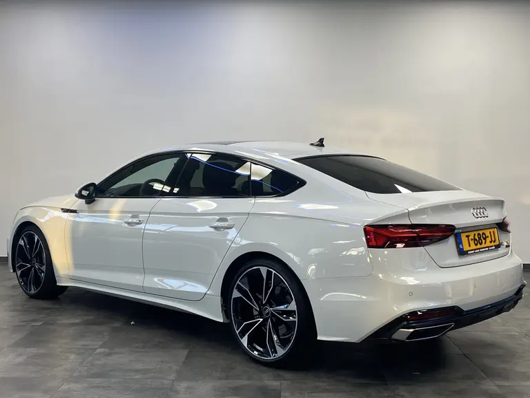 Audi A5 Sportback 40 TFSI quattro S edition Competition Panoramadak CruiseControl Navigatie 20'lmv VCP 2 Jaar garantie mogelijk* ( vraag naar de voorwaarde) afbeelding 4