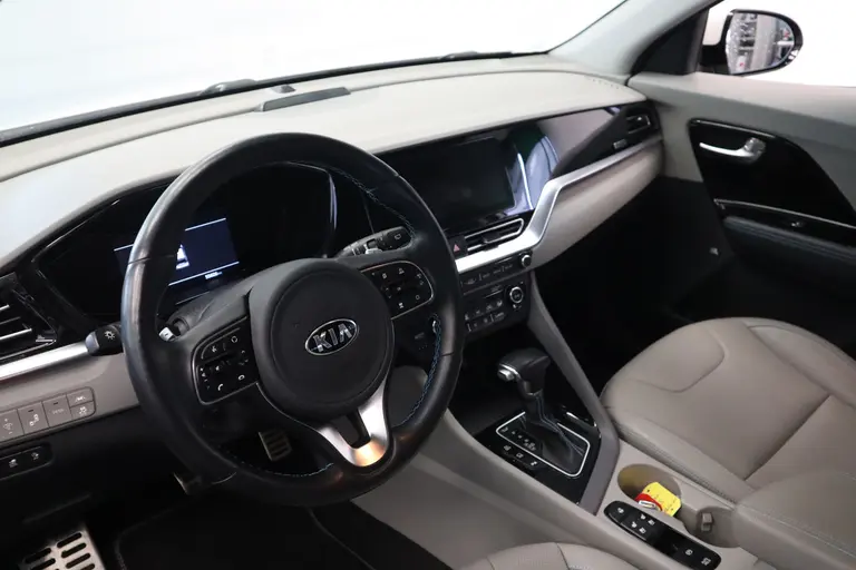 Kia Niro 1.6 GDi PHEV DynamicPlusLine Leder Navigatie Adaptive-Cruise afbeelding 10