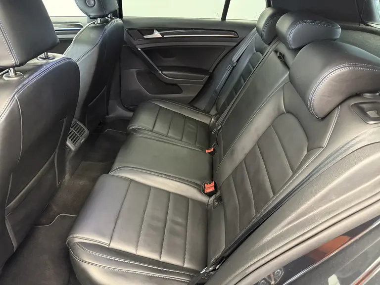 Volkswagen Golf 1.4 TSI GTE ACC PDC Panoramadak Blind Spot 18"LM afbeelding 26