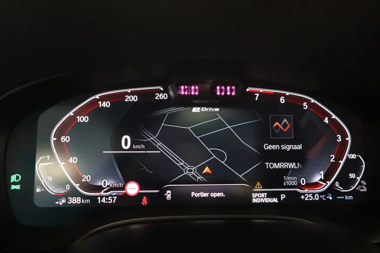BMW 5 Serie 545e xDrive High Executive Edition M-sport Schuif/kantel dak Harman/Kardon afbeelding 25