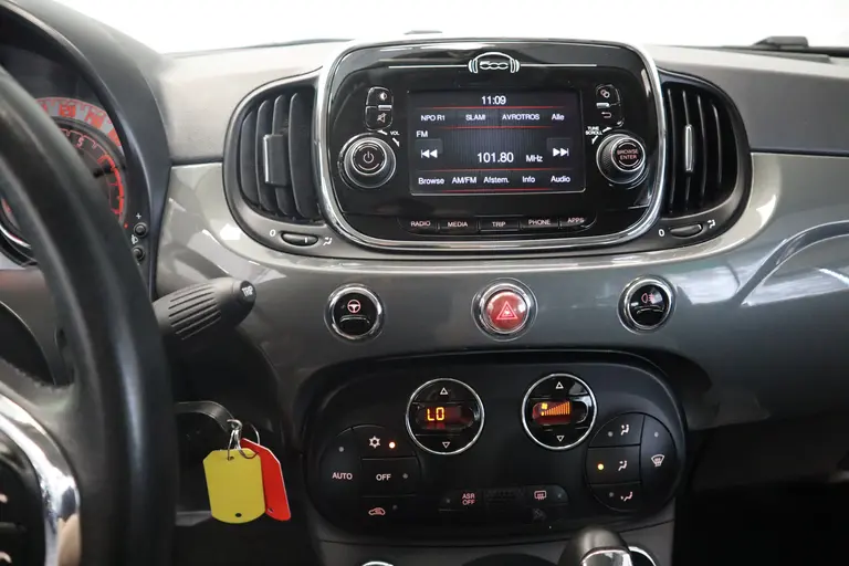 Fiat 500C 1.2 Lounge Cabrio Climate Control afbeelding 10